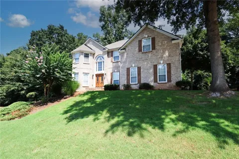 1105 Fountain Crest Drive SE