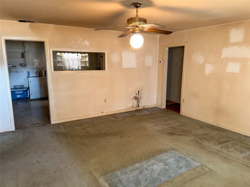 504 S Hall Street Montague, TX 76251