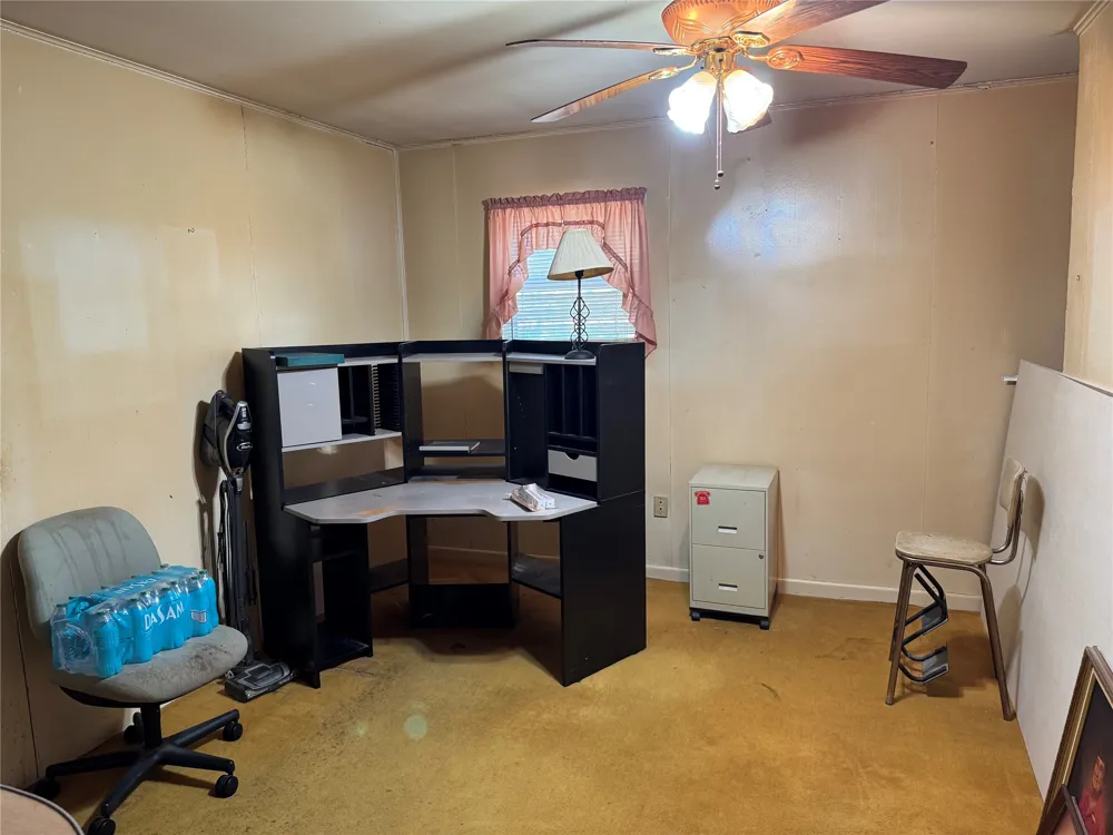 504 S Hall Street Montague, TX 76251