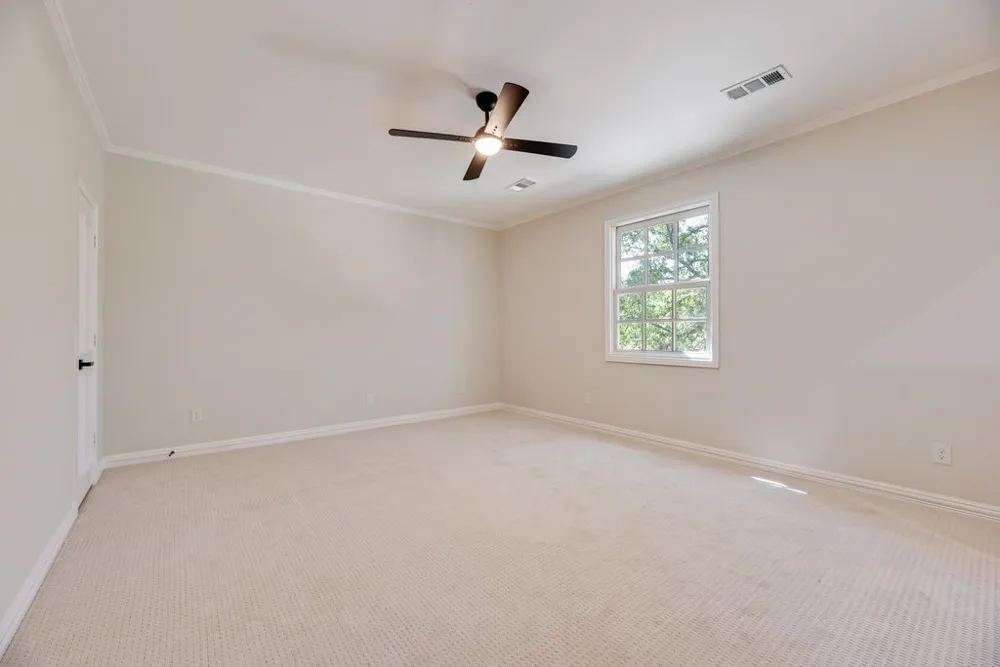 5842 Coolwater Cove Dallas, TX 75252