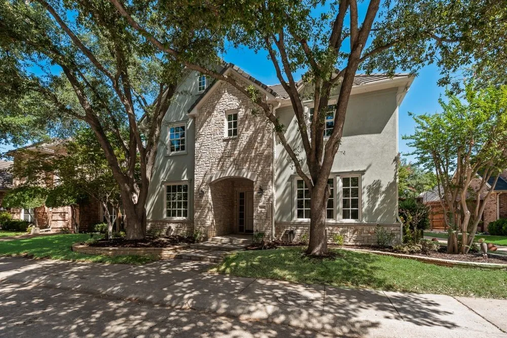 5842 Coolwater Cove Dallas, TX 75252