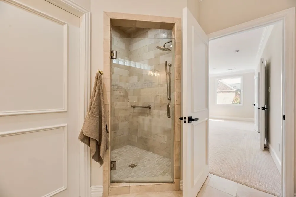 5842 Coolwater Cove Dallas, TX 75252