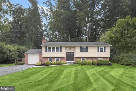 8533 HIGH RIDGE ROAD