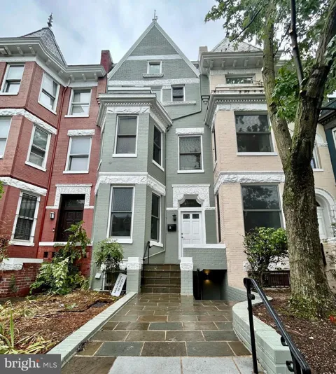 1736 U ST NW #A