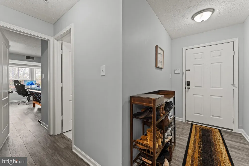 8951 TOWN CENTER CIRCLE #3-303 Upper Marlboro, MD 20774