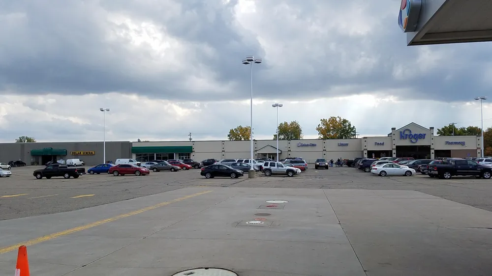 5219 Corunna Road Flint, MI 48532