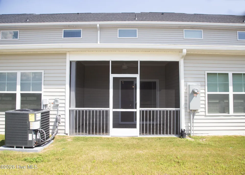 1809 Live Oak Street #225 Beaufort, NC 28516