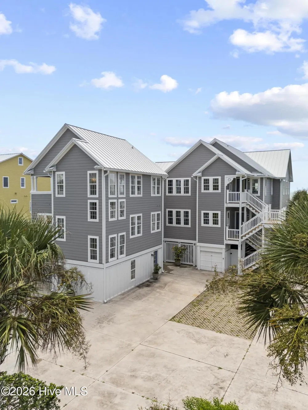 9813 Sandy Court Emerald Isle, NC 28594