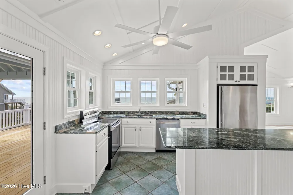 9813 Sandy Court Emerald Isle, NC 28594