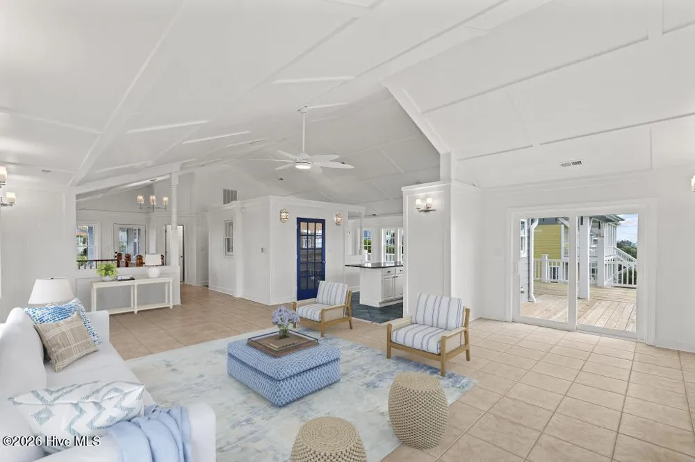 9813 Sandy Court Emerald Isle, NC 28594