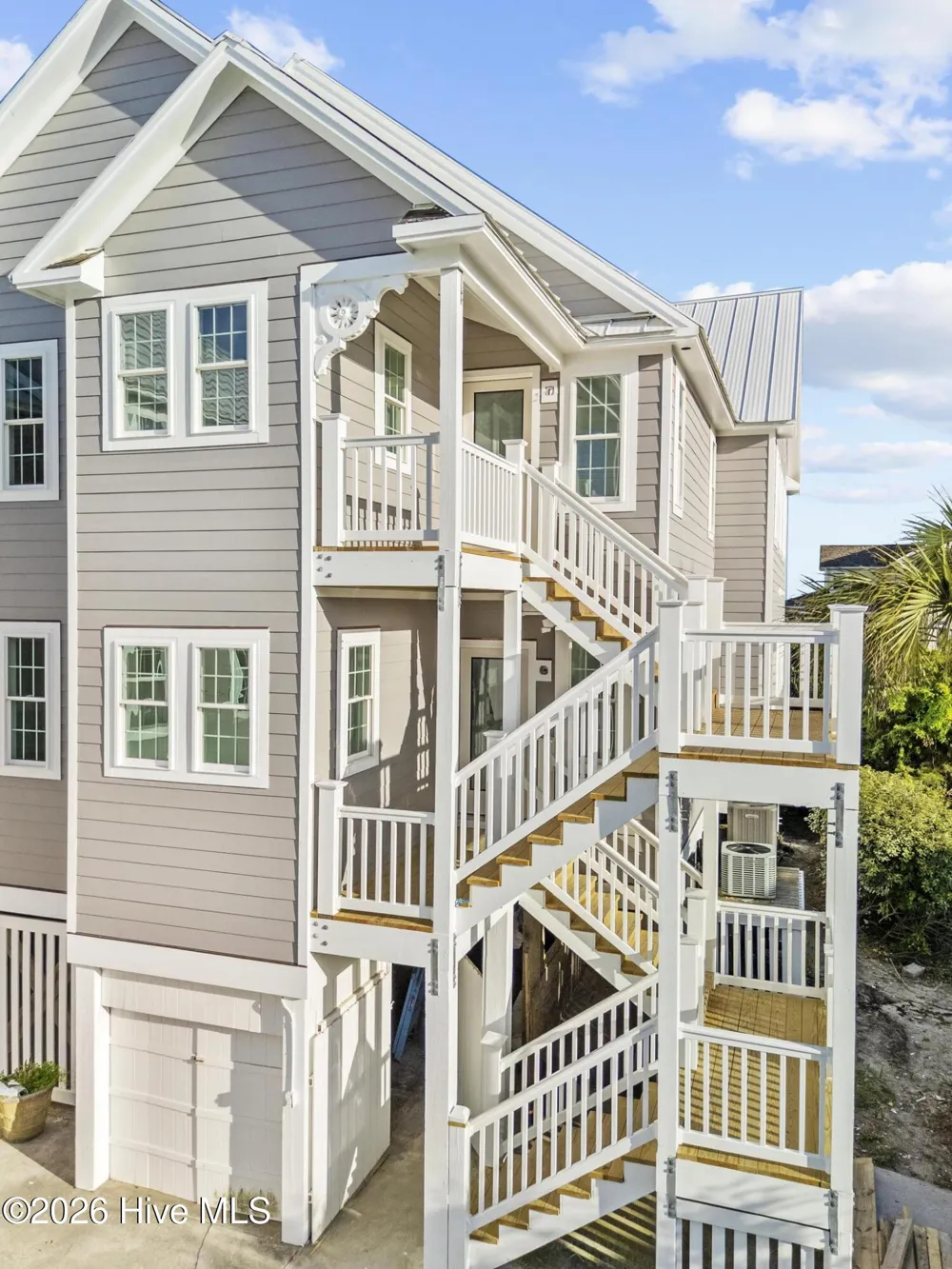 9813 Sandy Court Emerald Isle, NC 28594
