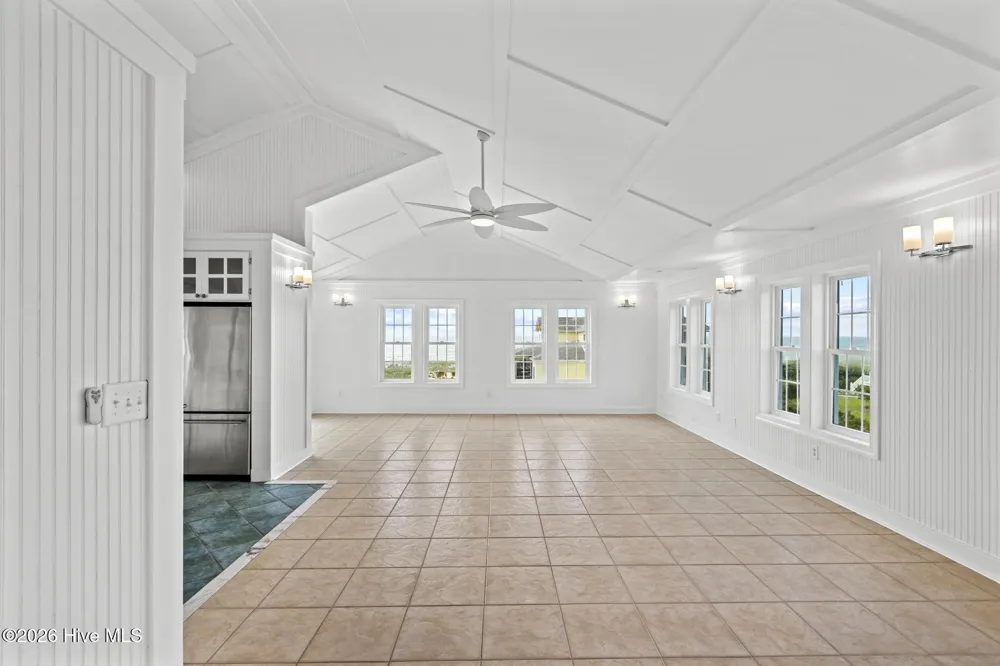 9813 Sandy Court Emerald Isle, NC 28594