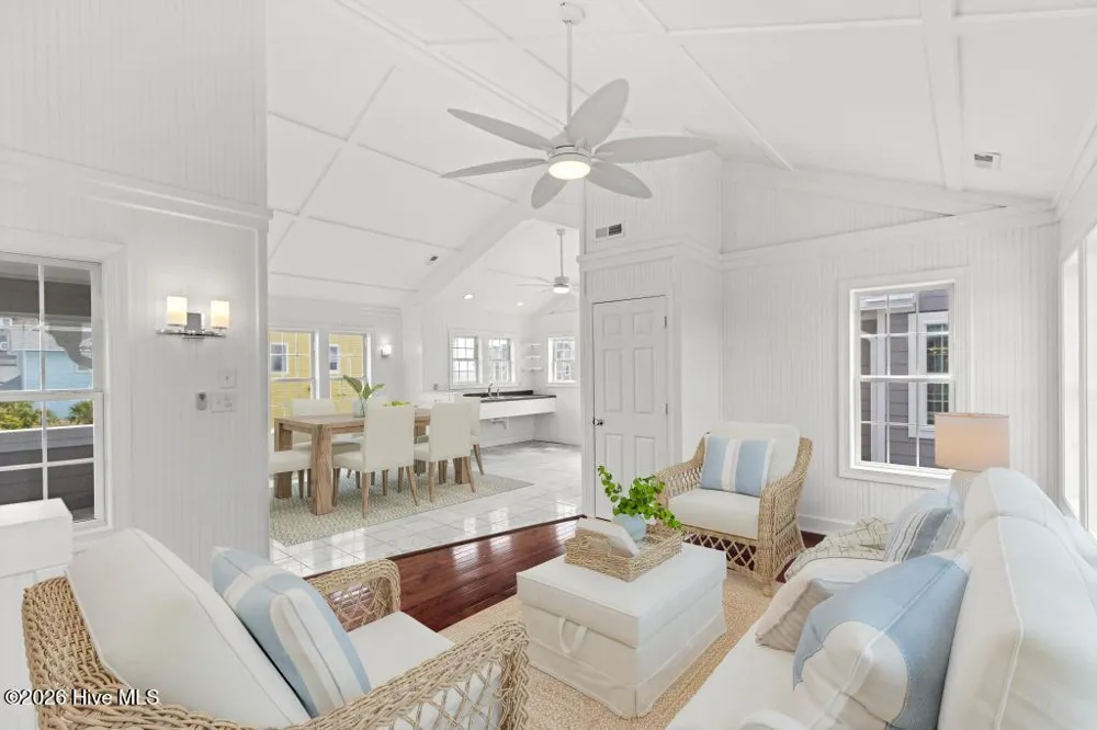 9813 Sandy Court Emerald Isle, NC 28594