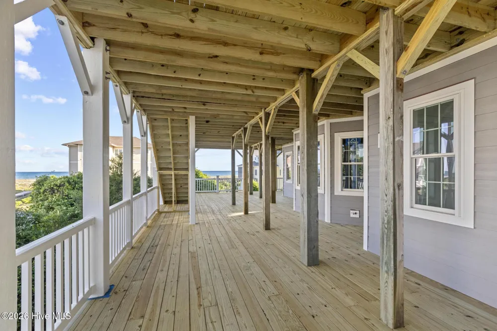 9813 Sandy Court Emerald Isle, NC 28594