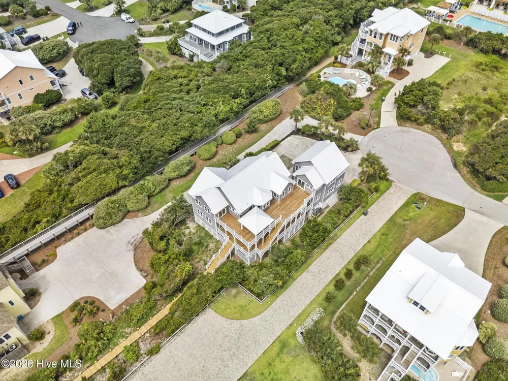 9813 Sandy Court Emerald Isle, NC 28594