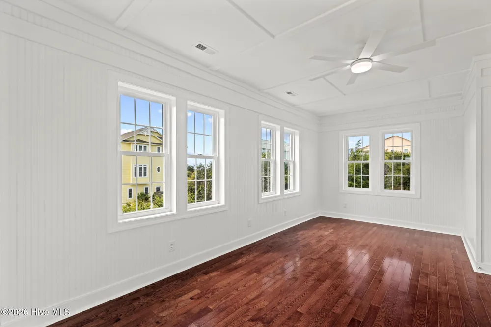 9813 Sandy Court Emerald Isle, NC 28594