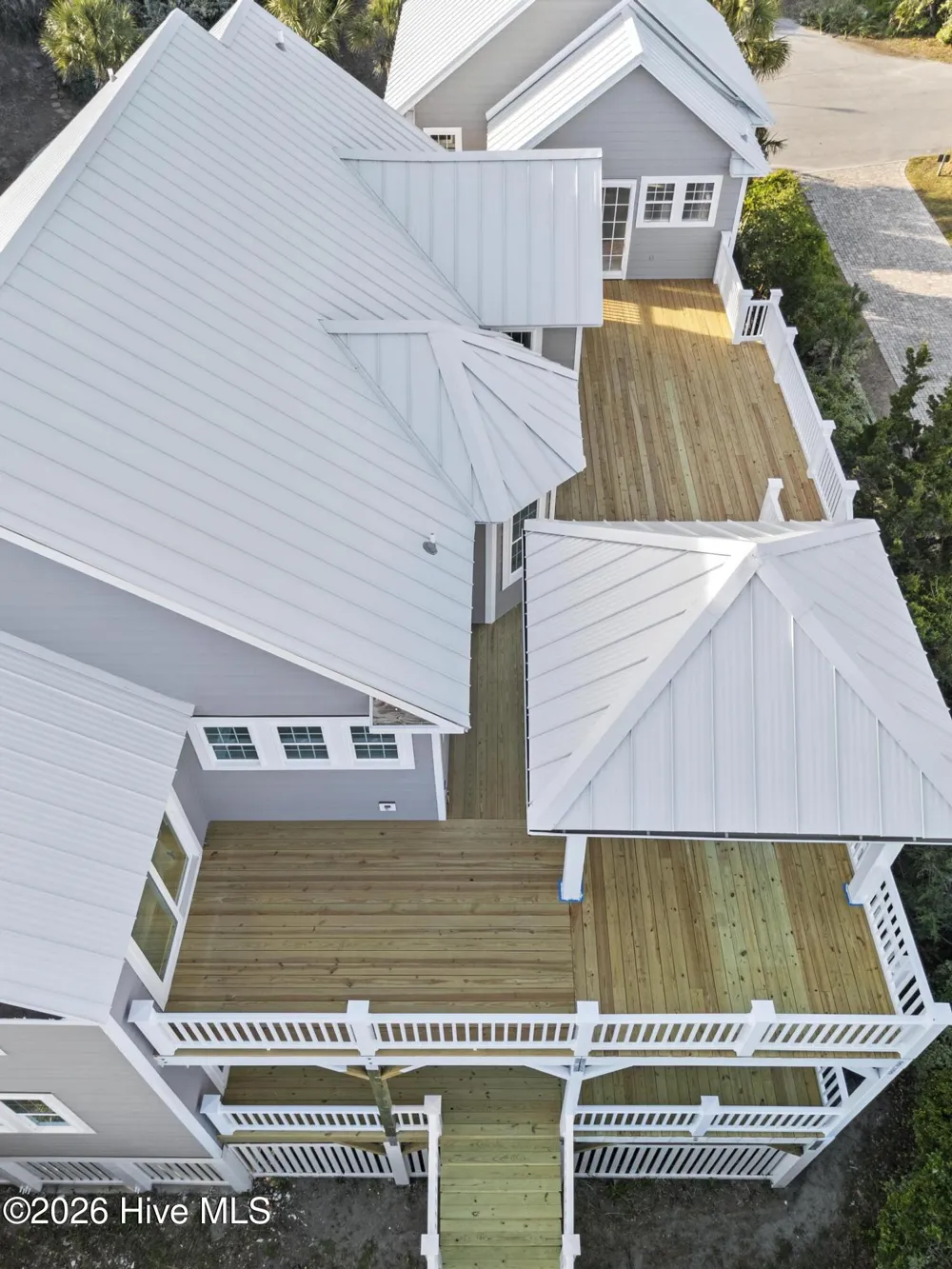 9813 Sandy Court Emerald Isle, NC 28594