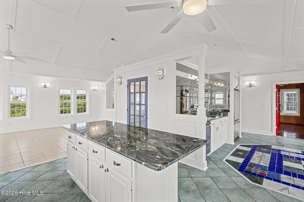 9813 Sandy Court Emerald Isle, NC 28594