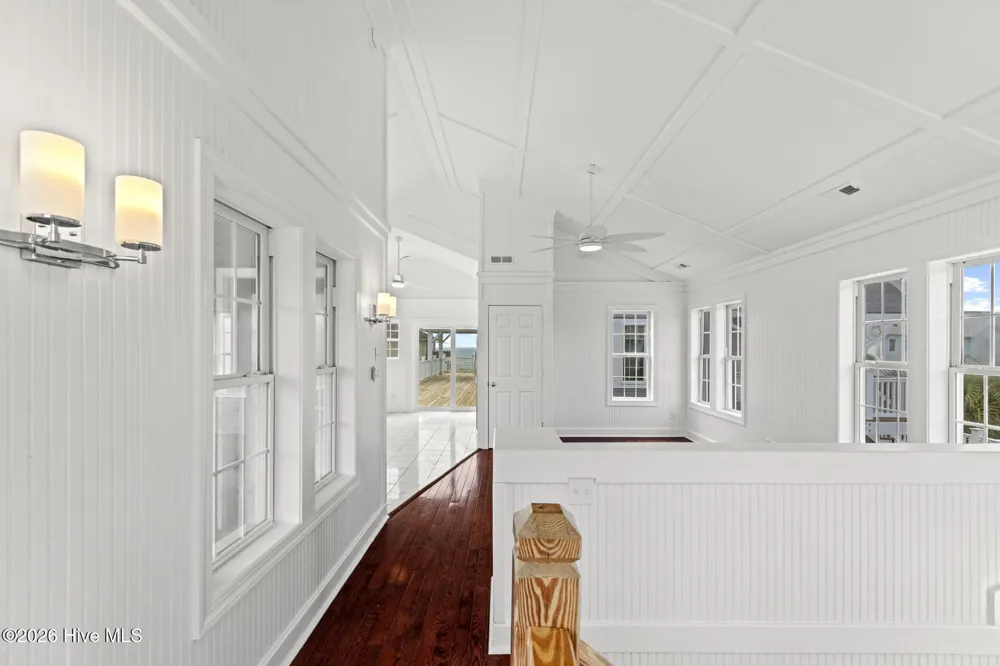 9813 Sandy Court Emerald Isle, NC 28594