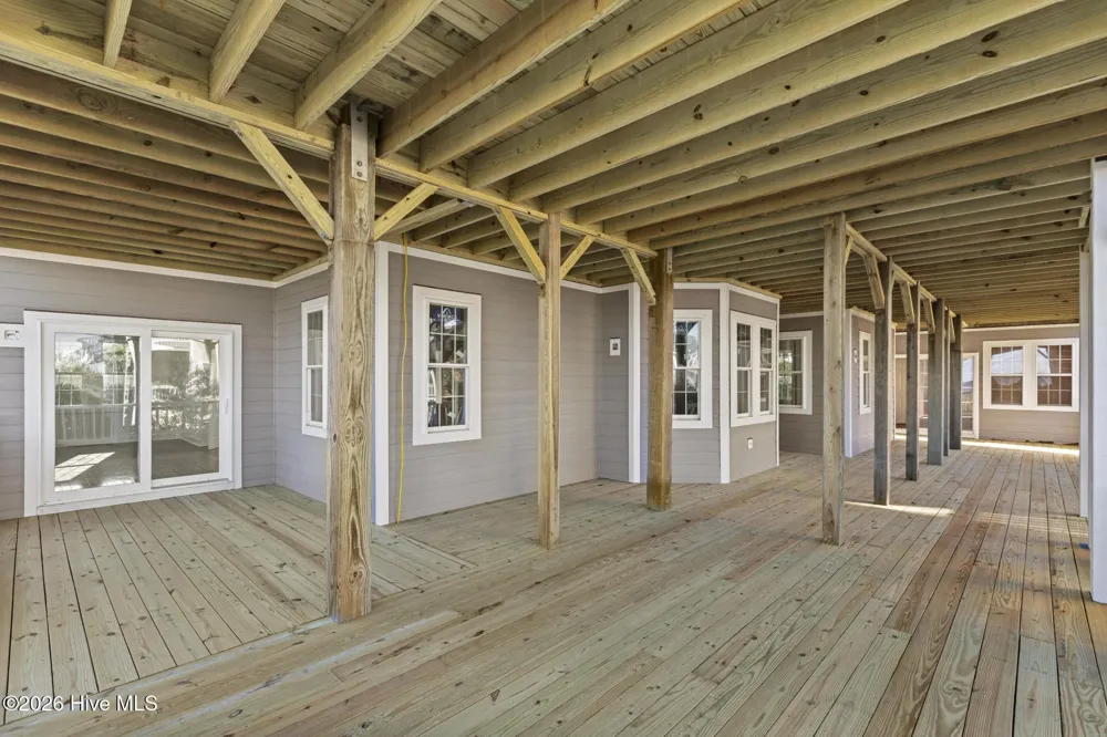 9813 Sandy Court Emerald Isle, NC 28594