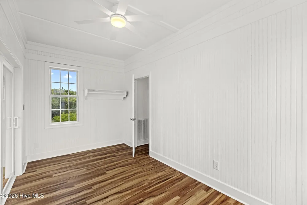 9813 Sandy Court Emerald Isle, NC 28594