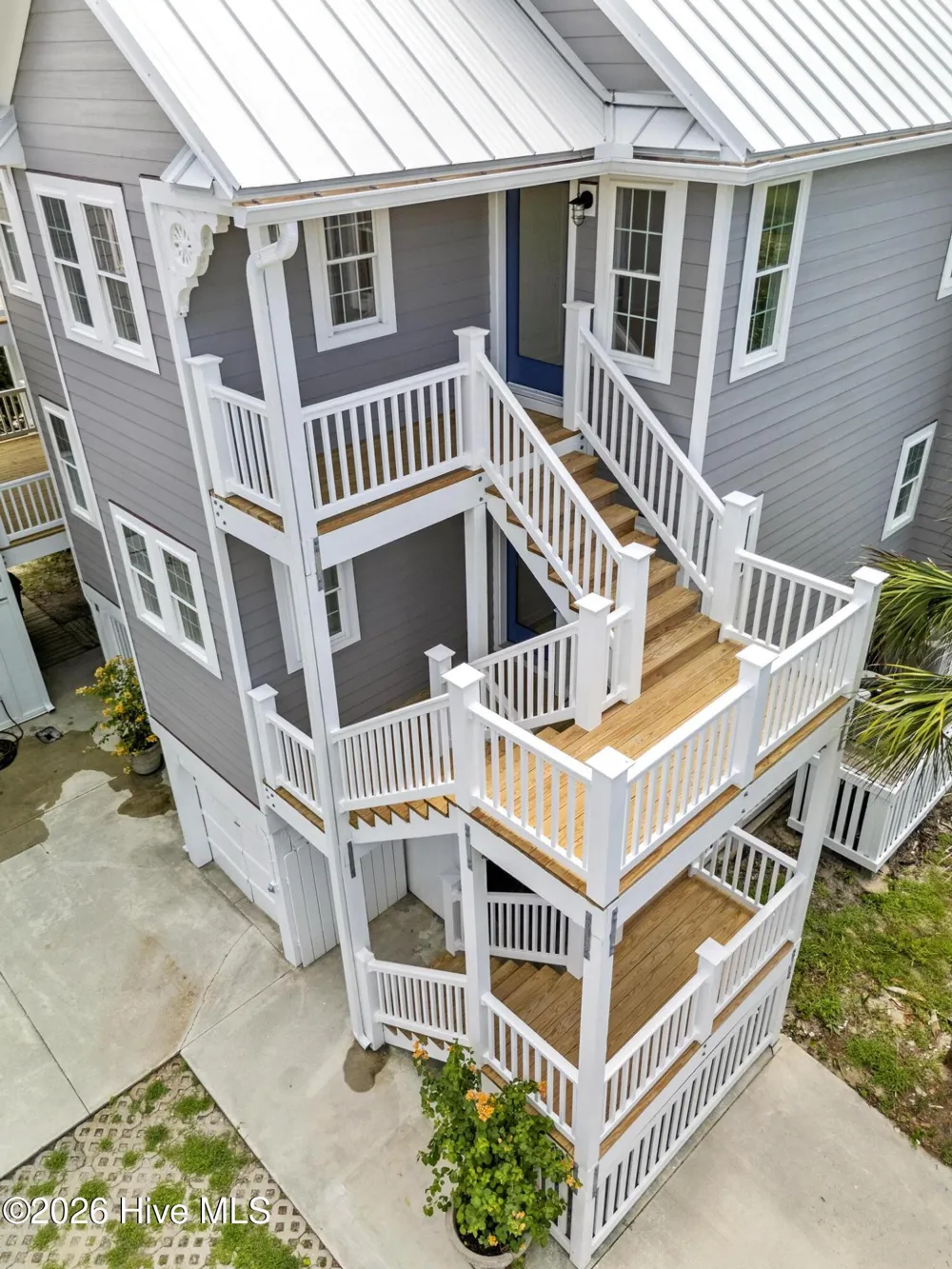 9813 Sandy Court Emerald Isle, NC 28594