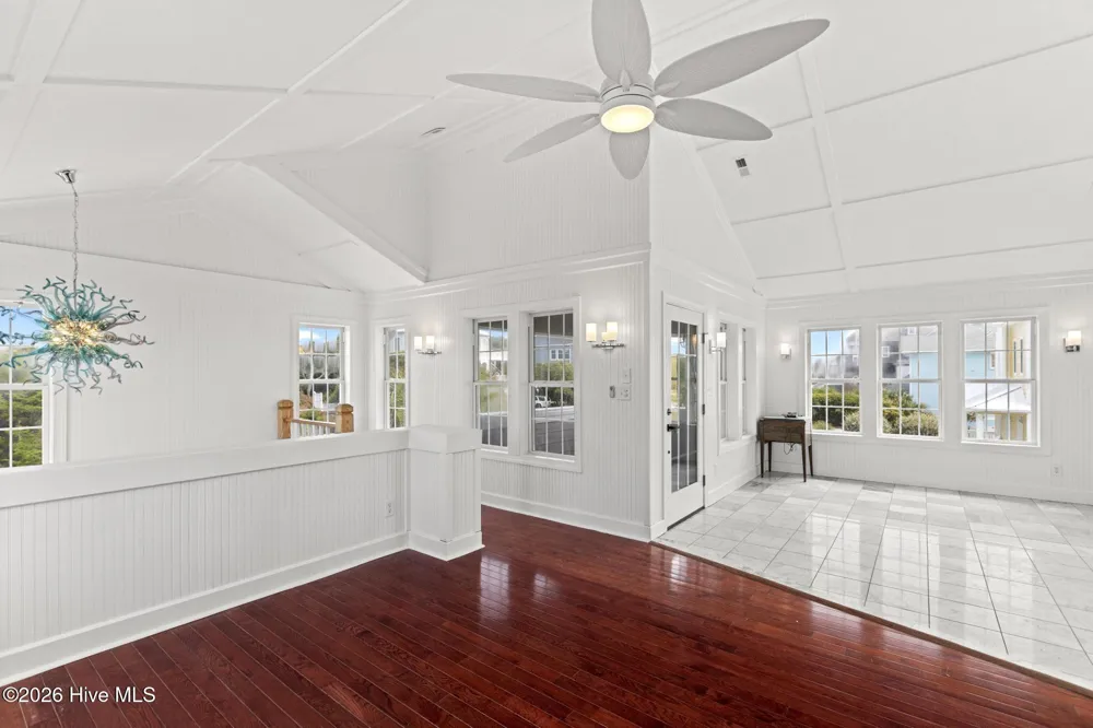 9813 Sandy Court Emerald Isle, NC 28594