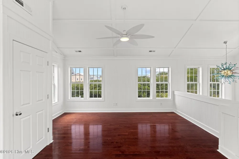 9813 Sandy Court Emerald Isle, NC 28594