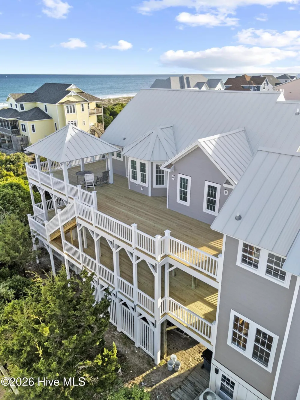 9813 Sandy Court Emerald Isle, NC 28594