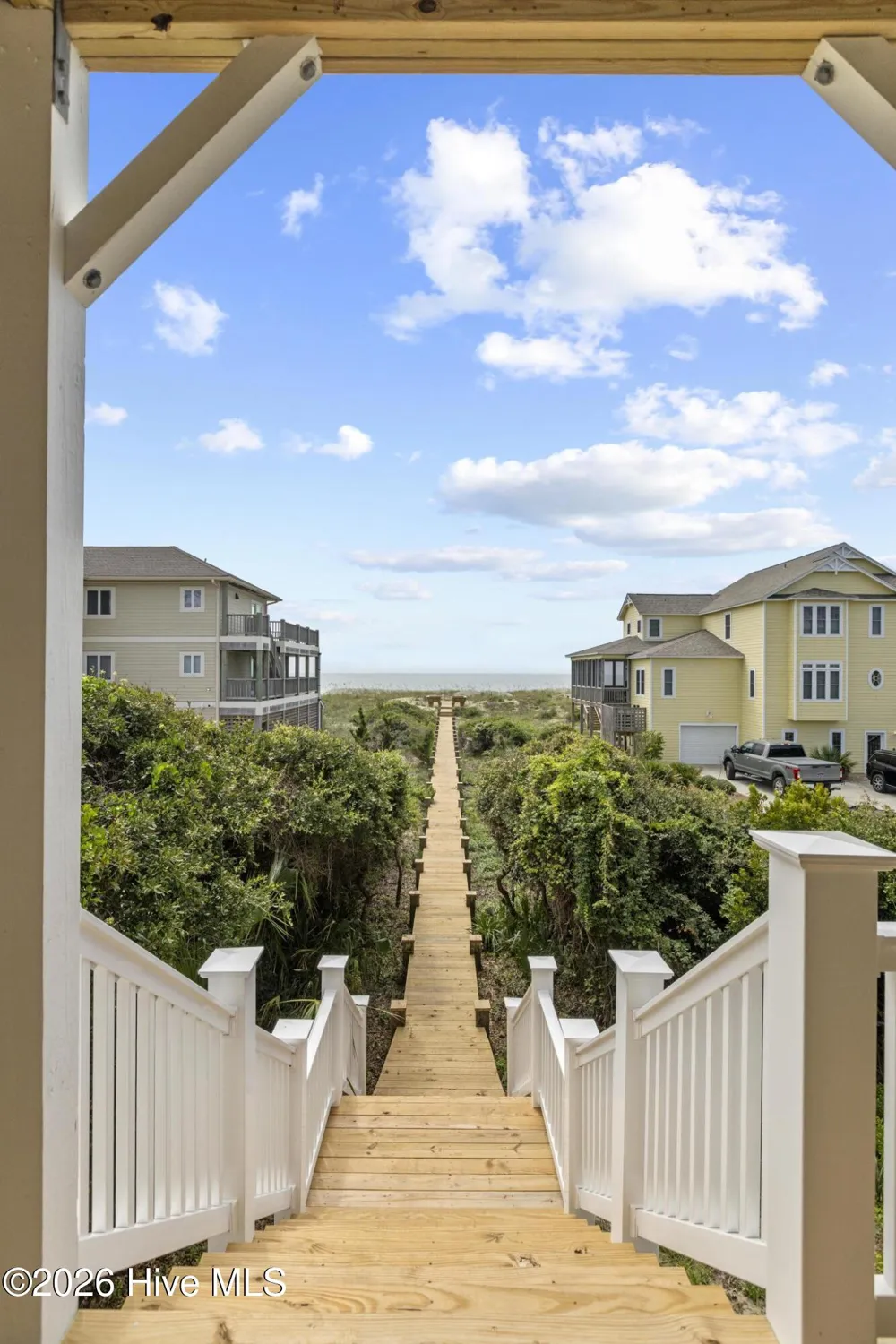 9813 Sandy Court Emerald Isle, NC 28594