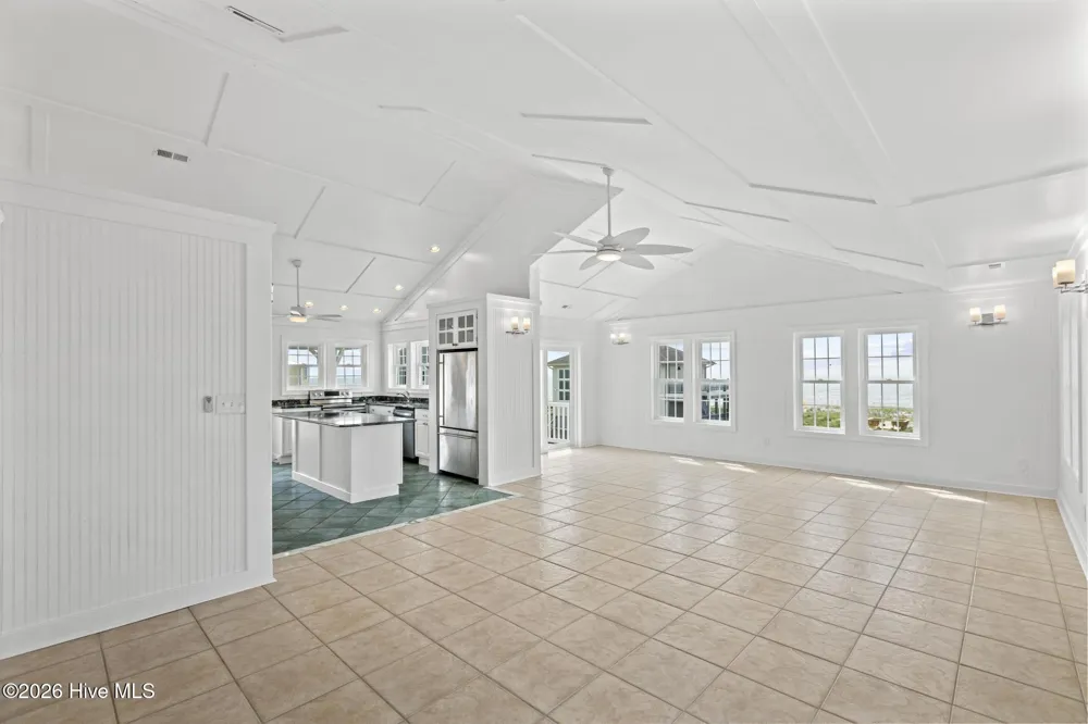9813 Sandy Court Emerald Isle, NC 28594