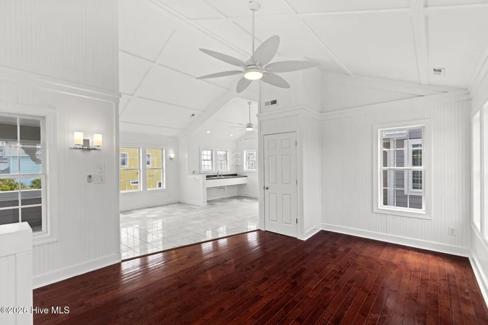 9813 Sandy Court Emerald Isle, NC 28594