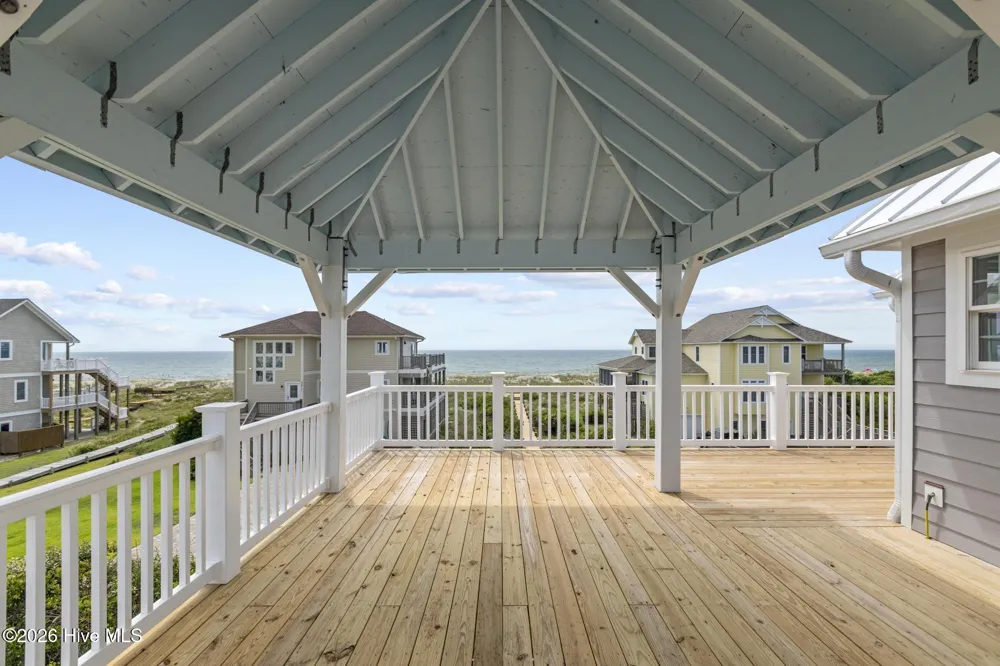 9813 Sandy Court Emerald Isle, NC 28594
