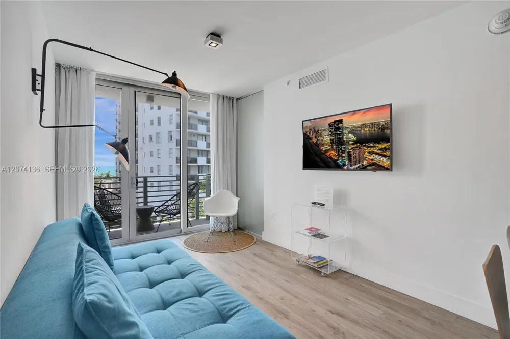 6080 Collins Ave #520 Miami Beach, FL 33140