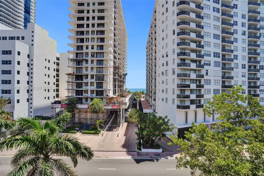 6080 Collins Ave #520 Miami Beach, FL 33140