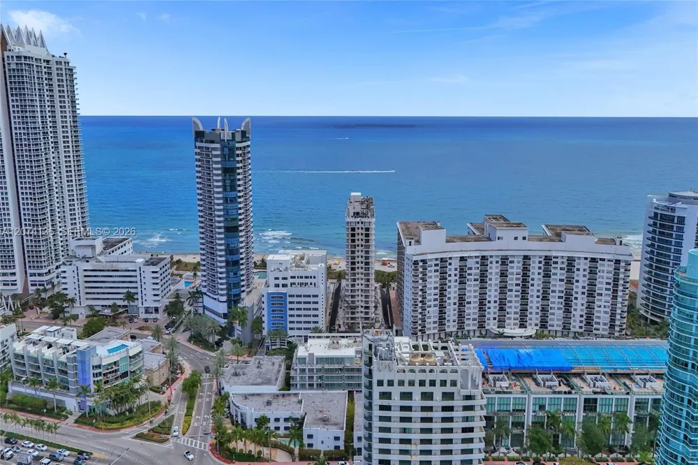 6080 Collins Ave #520 Miami Beach, FL 33140