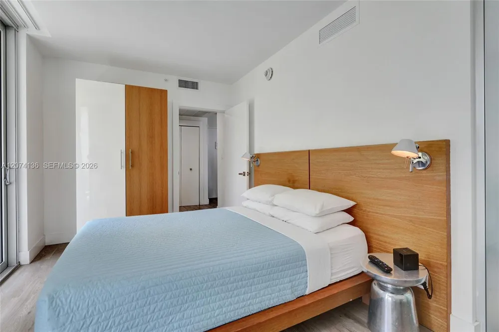 6080 Collins Ave #520 Miami Beach, FL 33140