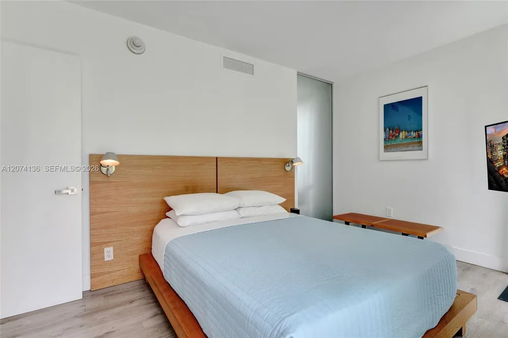 6080 Collins Ave #520 Miami Beach, FL 33140