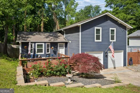 2083 Pond RD