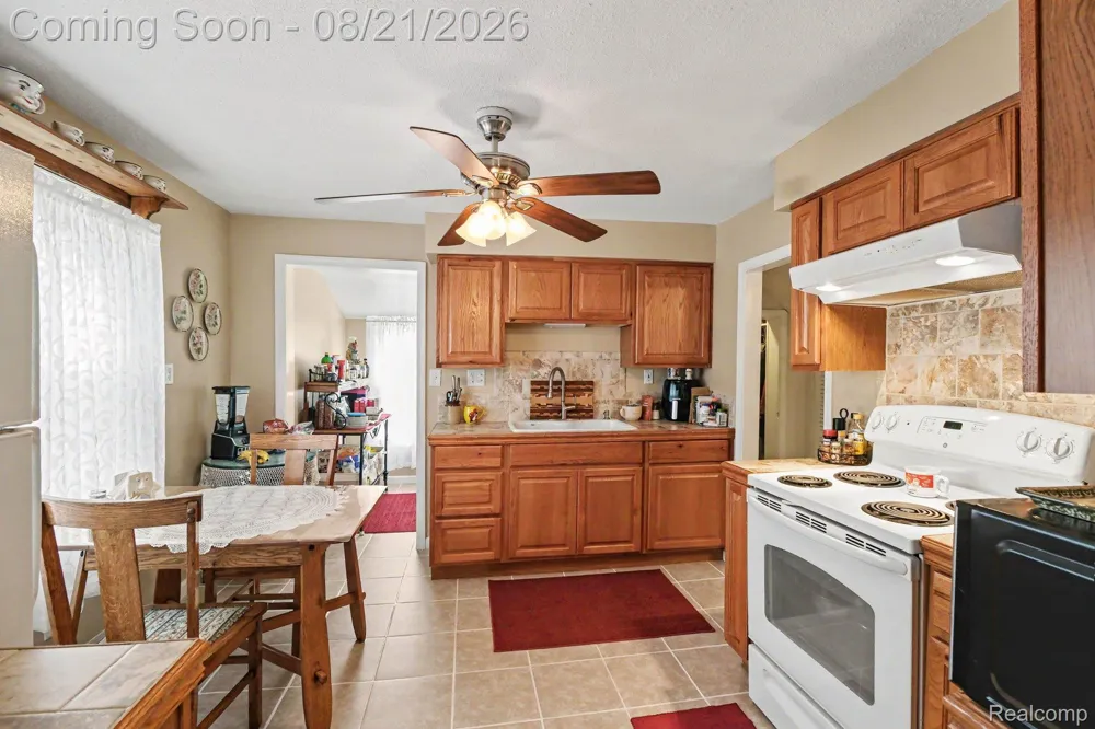 2136 Boldt Street Dearborn City, MI 48124