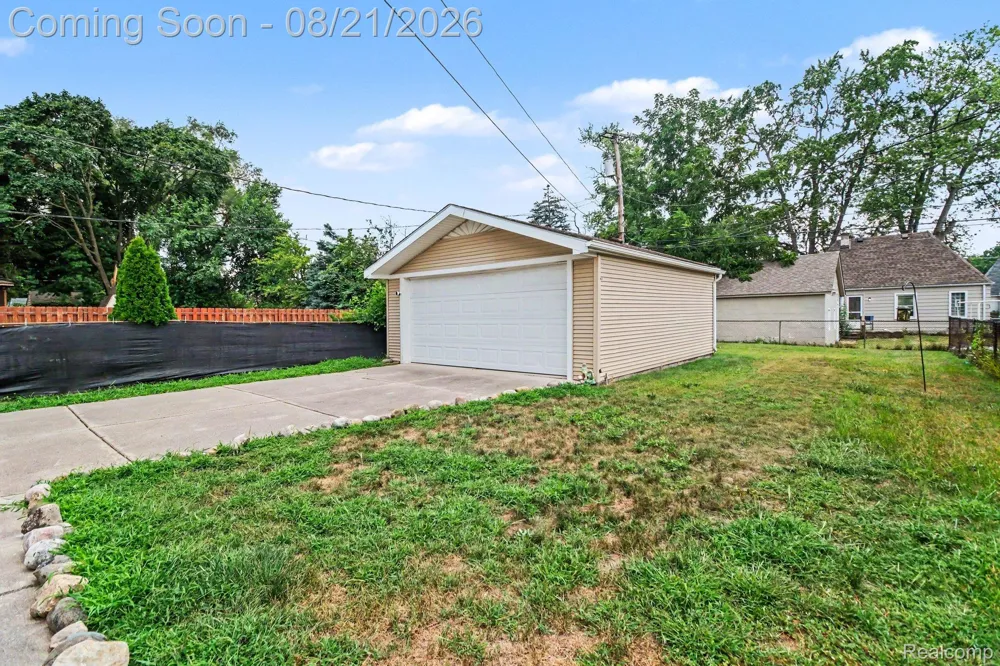 2136 Boldt Street Dearborn City, MI 48124