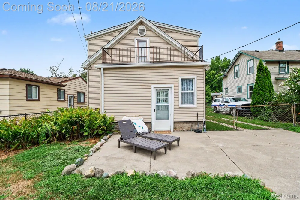 2136 Boldt Street Dearborn City, MI 48124