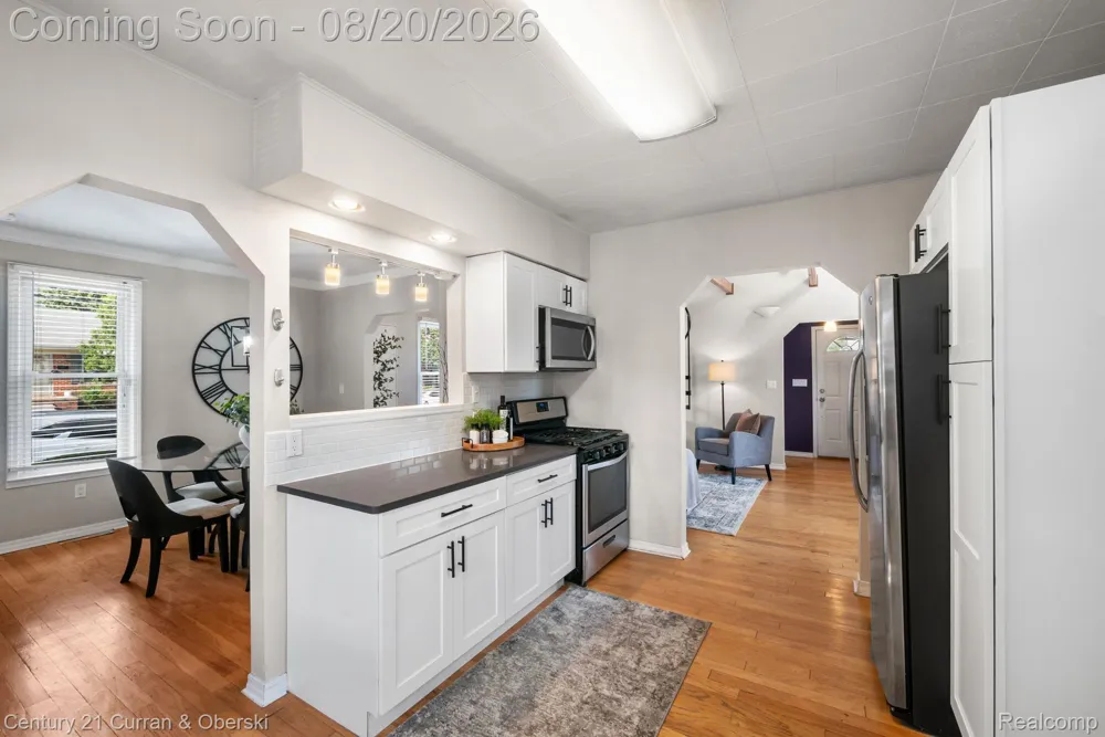 261 Mill Street Plymouth City, MI 48170