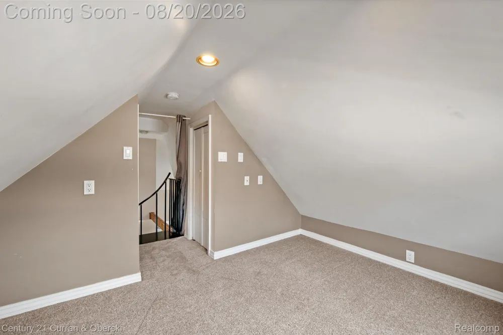 261 Mill Street Plymouth City, MI 48170