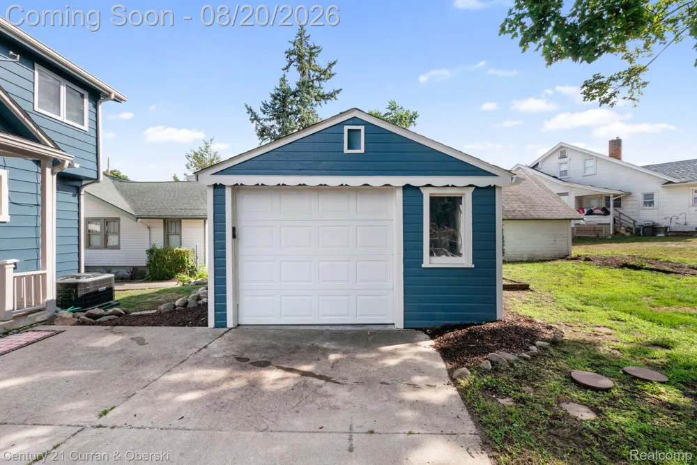 261 Mill Street Plymouth City, MI 48170