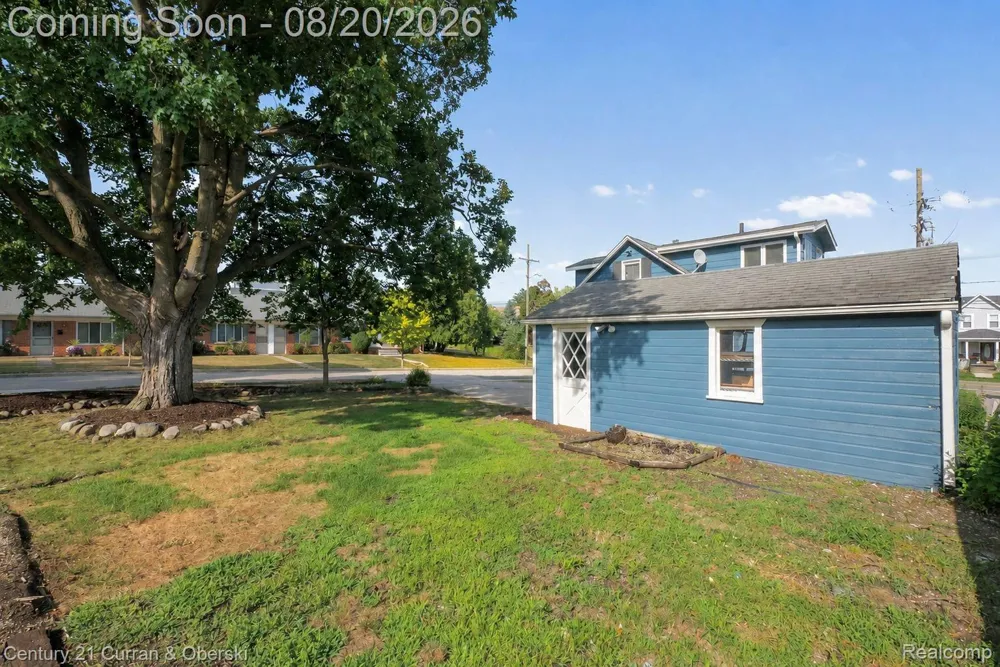 261 Mill Street Plymouth City, MI 48170