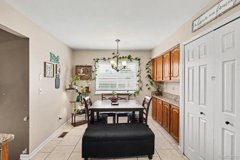 25936 Rose Street Chesterfield Township, MI 48051