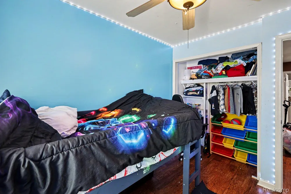 25936 Rose Street Chesterfield Township, MI 48051