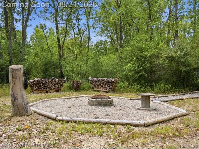 70336 Welding Road Richmond Township, MI 48062