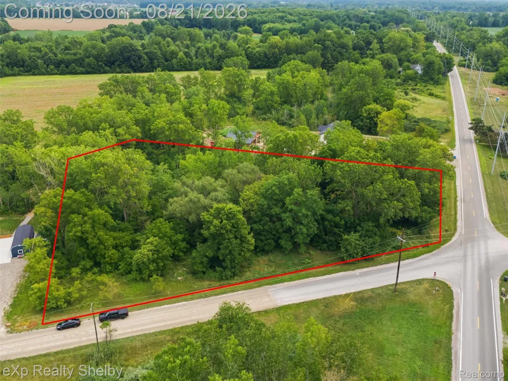 70336 Welding Road Richmond Township, MI 48062